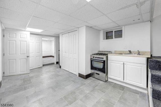 462 Rosa Parks Blvd, Paterson City, NJ 07501