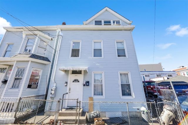 462 Rosa Parks Blvd, Paterson City, NJ 07501
