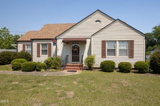 610 N Lincoln Street, Benson, NC 27504