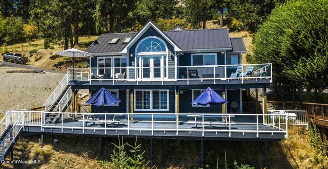 100 Grandview Ln, Bayview, ID 83803