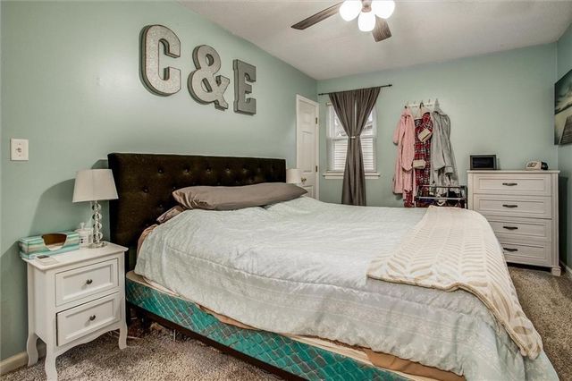 508 NE Richardson Place, Lee's Summit, MO 64086