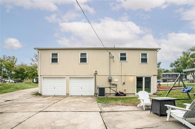 508 NE Richardson Place, Lee's Summit, MO 64086