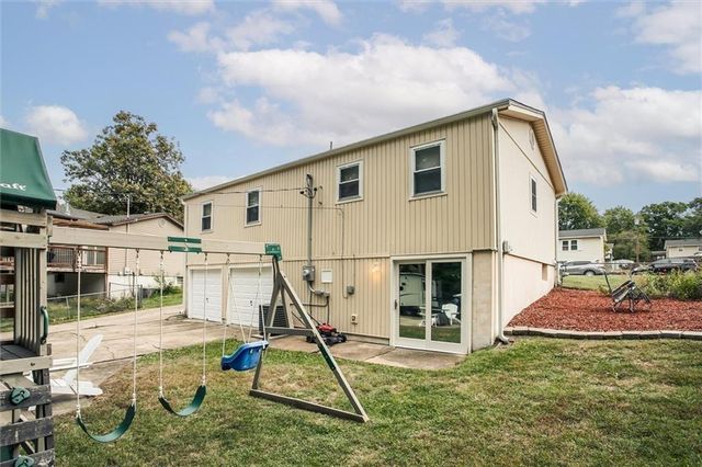 508 NE Richardson Place, Lee's Summit, MO 64086