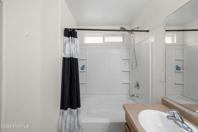 4992 Bosworth Road, Las Cruces, NM 88012