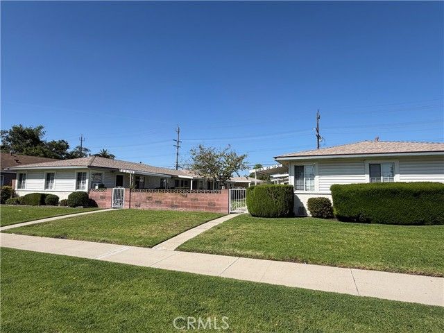 1757 N Hollywood, Burbank, CA 91505