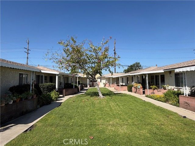 1757 N Hollywood, Burbank, CA 91505