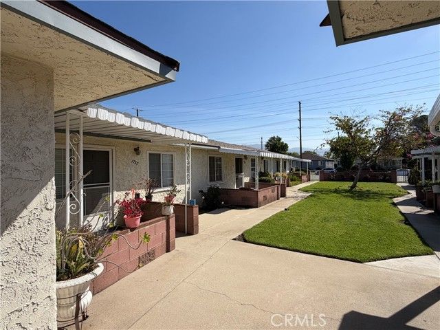 1757 N Hollywood, Burbank, CA 91505