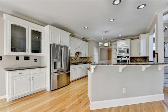 6010 Somerset Court, Suwanee, GA 30024