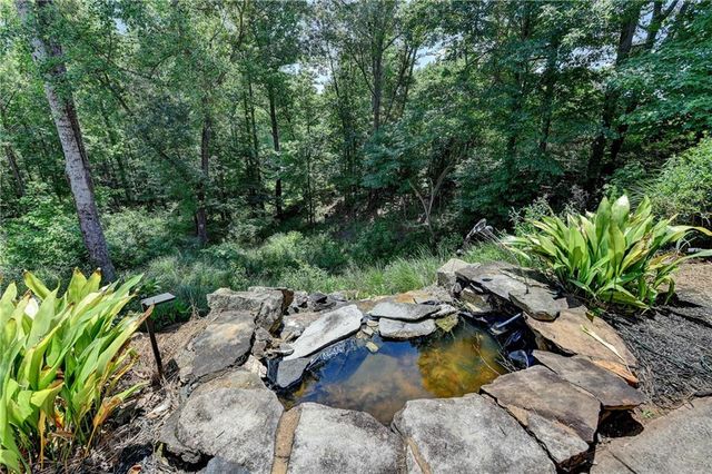 6010 Somerset Court, Suwanee, GA 30024