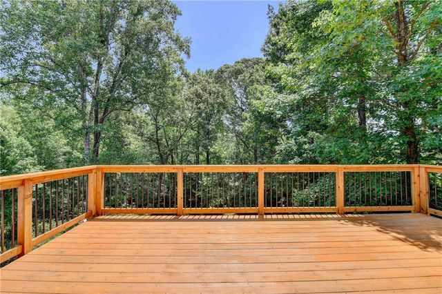 6010 Somerset Court, Suwanee, GA 30024