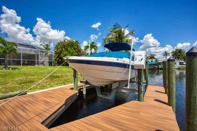3413 SE 18th AVE, Cape Coral, FL 33904