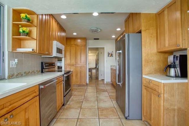 3413 SE 18th AVE, Cape Coral, FL 33904