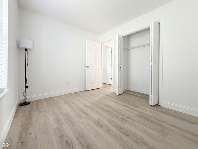 6350 Cooper Pointe Drive, Indianapolis, IN 46268