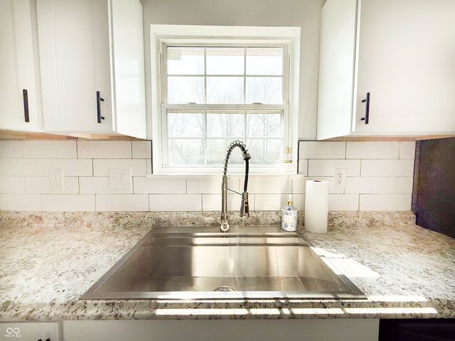 6350 Cooper Pointe Drive, Indianapolis, IN 46268