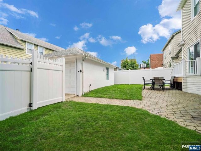 69 Main Avenue, Wallington, NJ 07057
