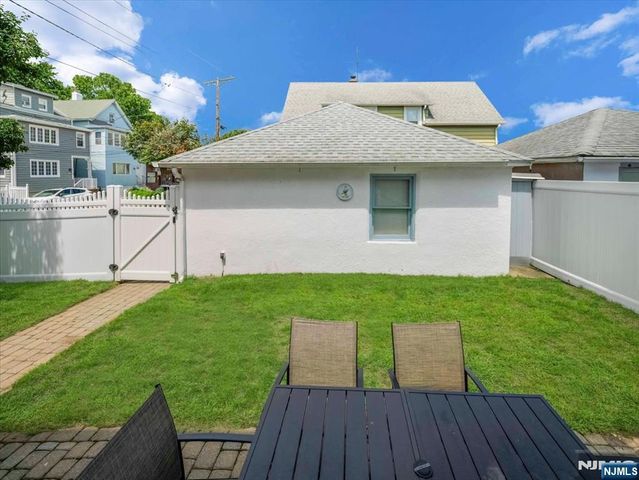 69 Main Avenue, Wallington, NJ 07057