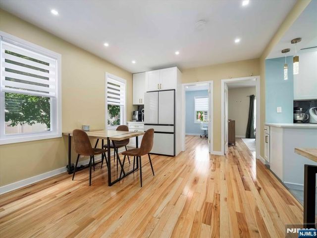 69 Main Avenue, Wallington, NJ 07057