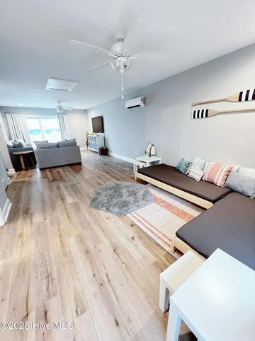 1108 Sapphire Avenue, Surf City, NC 28445