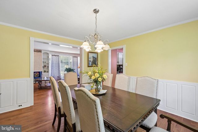 18 PINE GLEN DR, Sicklerville, NJ 08081