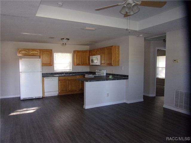 2807 Jefferson Street W, Inverness, FL 34453