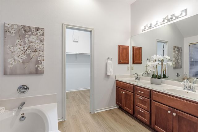 11517 Shadow Creek DR, Manor, TX 78653