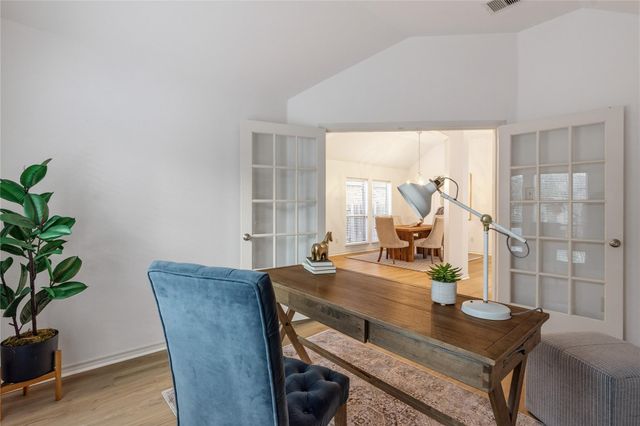 11517 Shadow Creek DR, Manor, TX 78653