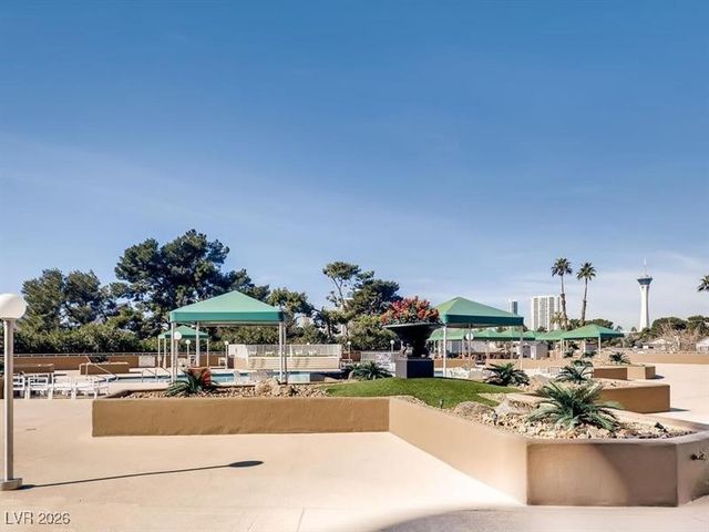 3111 Bel Air Drive 17E, Las Vegas, NV 89109