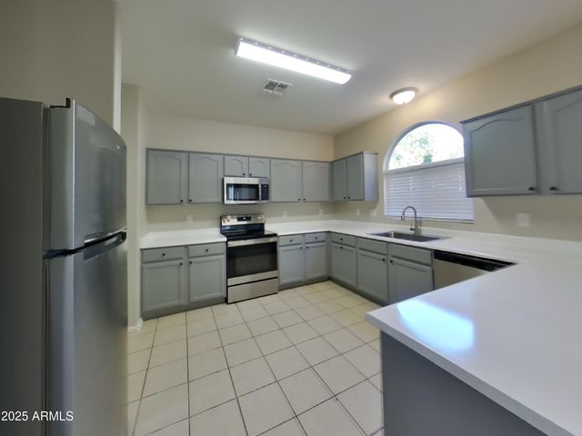 4868 E MEADOW LAND Drive, San Tan Valley, AZ 85140