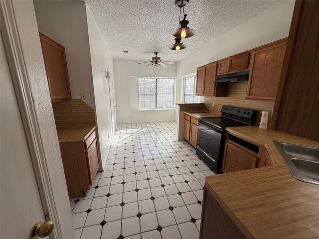 438 Appomattox Drive, Mesquite, TX 75149