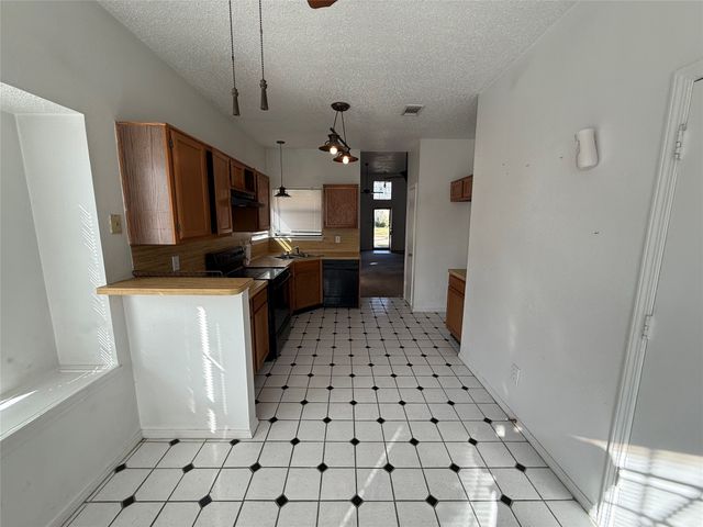 438 Appomattox Drive, Mesquite, TX 75149