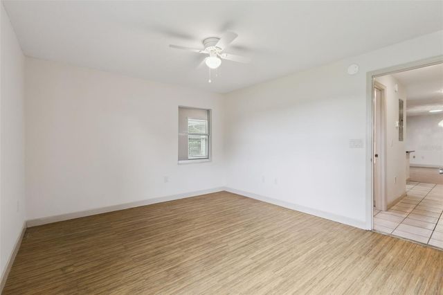 2993 POPLAR AVENUE, Leesburg, FL 34748