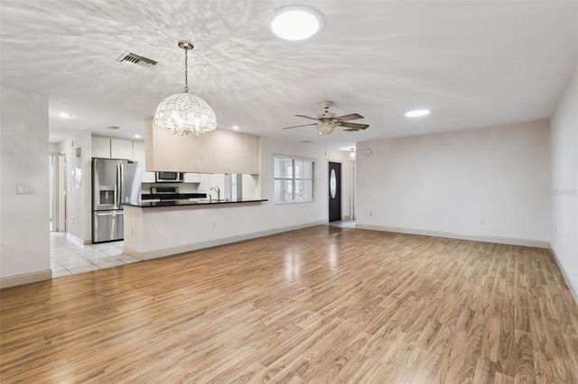 2993 POPLAR AVENUE, Leesburg, FL 34748
