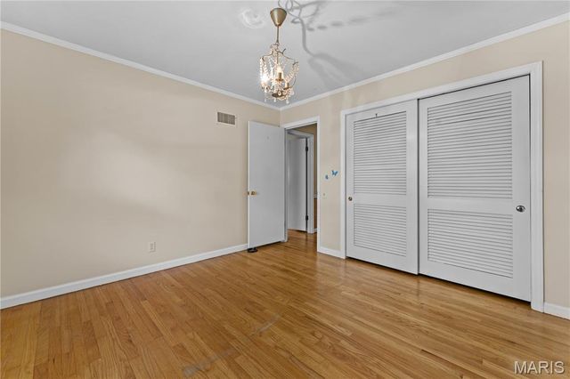 429 Geyer Forest Drive, Kirkwood, MO 63122