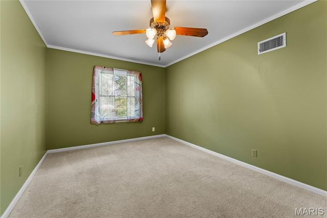 429 Geyer Forest Drive, Kirkwood, MO 63122