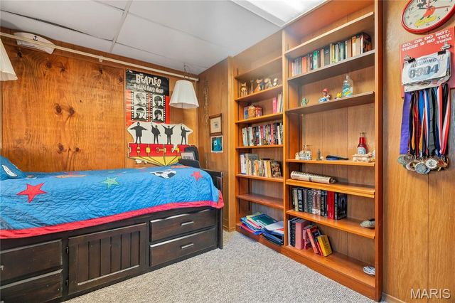 429 Geyer Forest Drive, Kirkwood, MO 63122