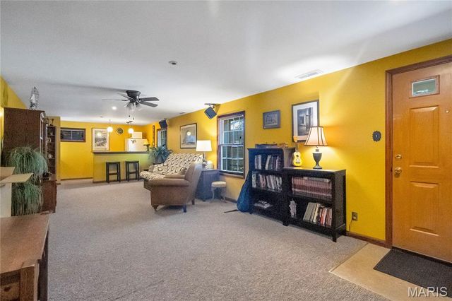 429 Geyer Forest Drive, Kirkwood, MO 63122