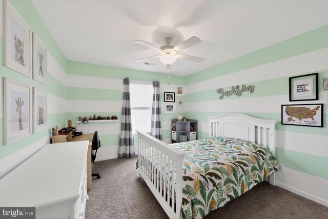 302 STAFFORD CT, Chester Springs, PA 19425