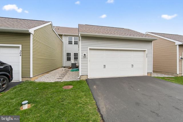 302 STAFFORD CT, Chester Springs, PA 19425