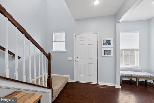 302 STAFFORD CT, Chester Springs, PA 19425