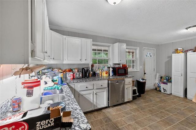 407 E 18TH SW Street, Rome, GA 30161