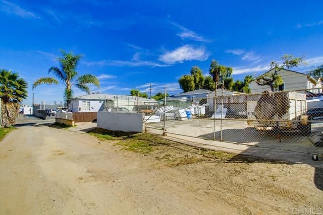 2516 A Avenue, National City, CA 91950