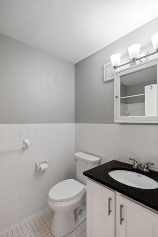 2700 W 44th Street 302, Minneapolis, MN 55410