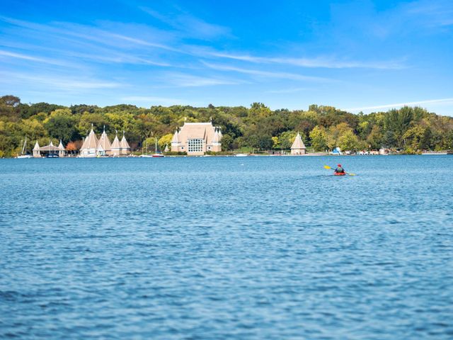 2700 W 44th Street 302, Minneapolis, MN 55410