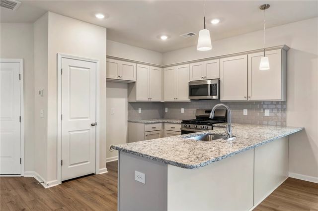 136 Cotesworth Street, Pendleton, SC 29670