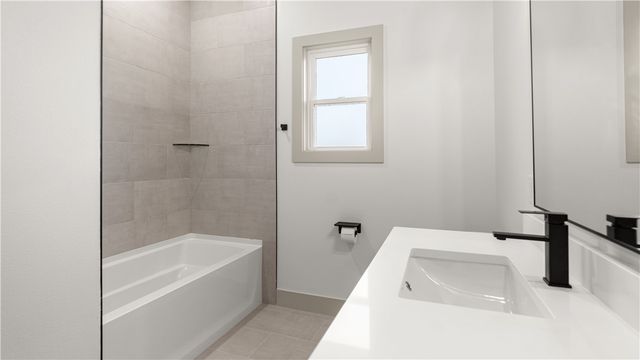 5 Burnham Drive, Bella Vista, AR 72715