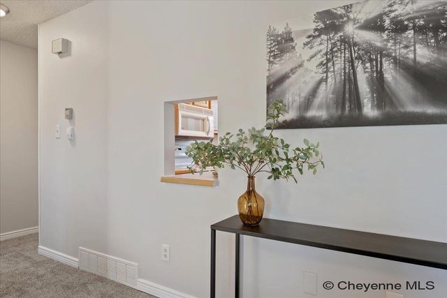 4728 LINDEN WY, Cheyenne, WY 82009