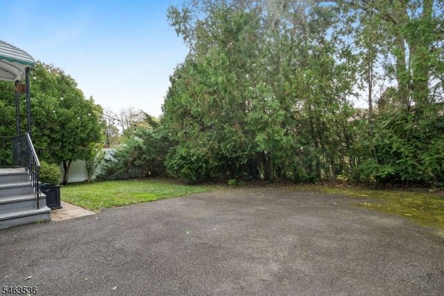 65 Marion Ave, New Providence Boro, NJ 07974