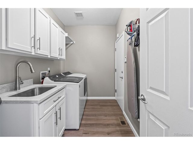 13731 Stone Cir 102, Broomfield, CO 80023