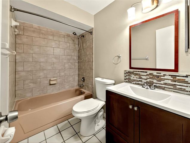 8619 CATBRIAR LANE, Orlando, FL 32829