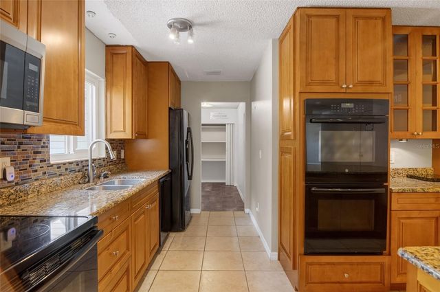 8619 CATBRIAR LANE, Orlando, FL 32829